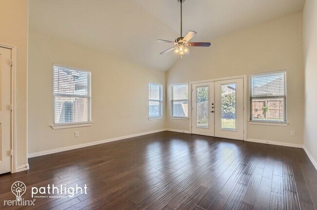 Building Photo - 11621 Yarmouth Ln UNIT