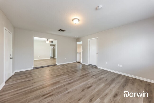 Building Photo - 3116 W Villa Rita Dr
