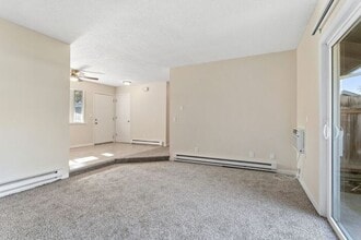 Building Photo - 16530 NE Glisan St