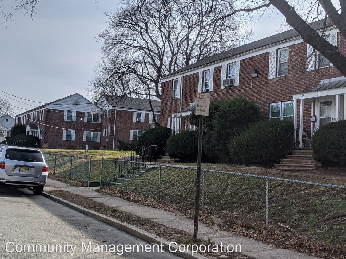 838 Bedford Terrace, Irvington, NJ 07111 Room for Rent in Irvington