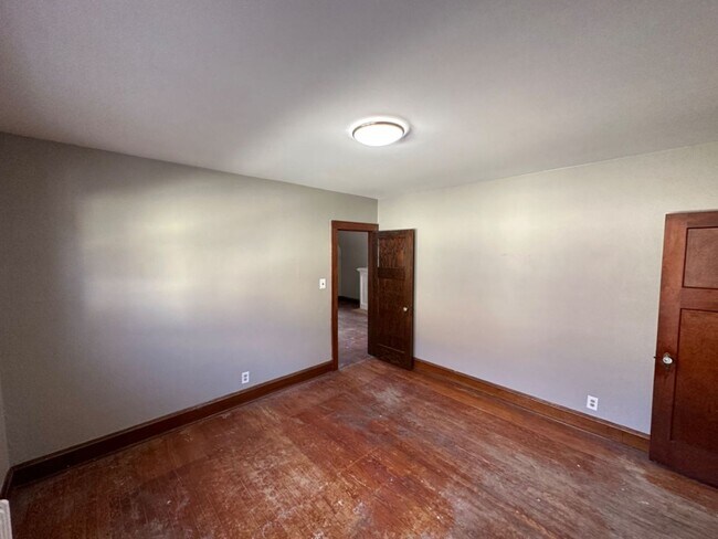 Foto del edificio - 3165-3167 N. 52nd St. Duplex