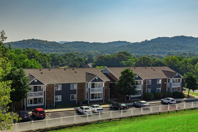 Building Photo - Legacy Hill