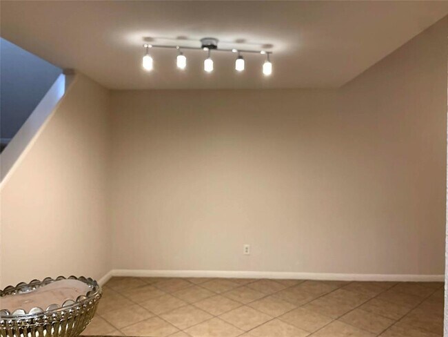 Foto del edificio - 13907 Hollowgreen Dr