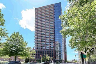 Building Photo - 389 Washington St