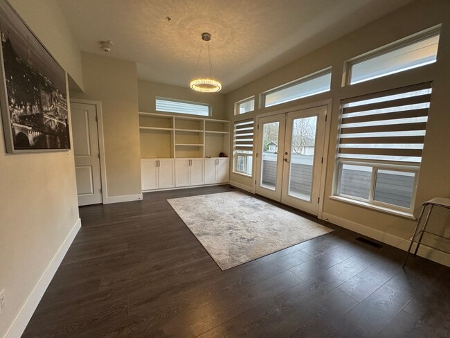 Building Photo - 23944 104 Av