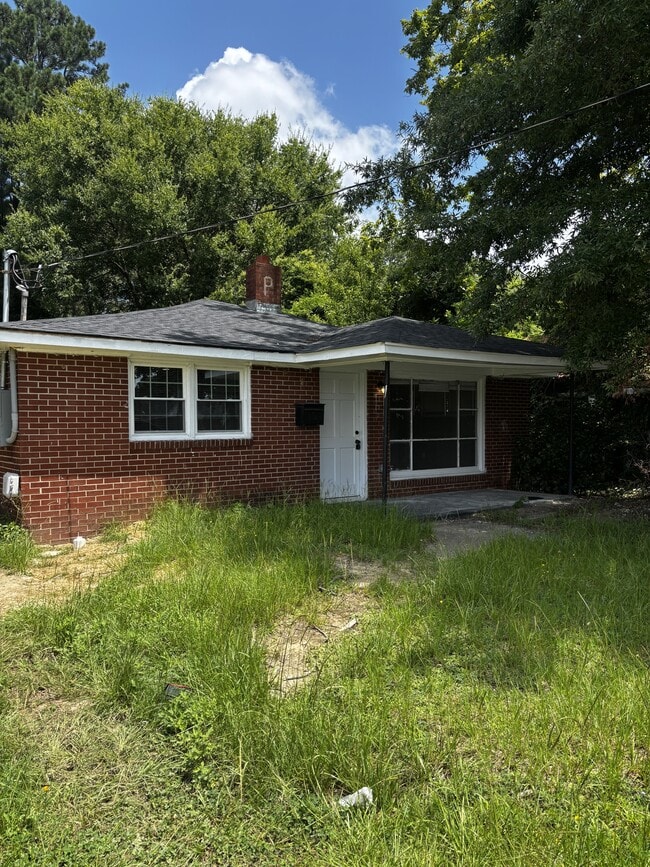 Building Photo - 1127 Olivia Ln