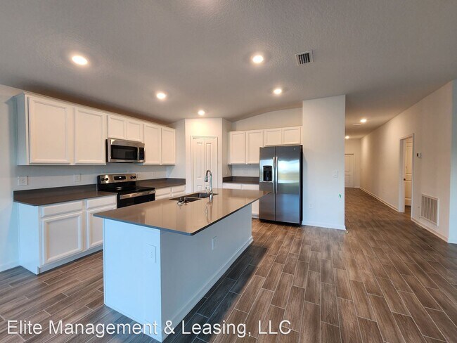 Building Photo - 4 br, 2 bath House - 5361 Preserve Blvd.