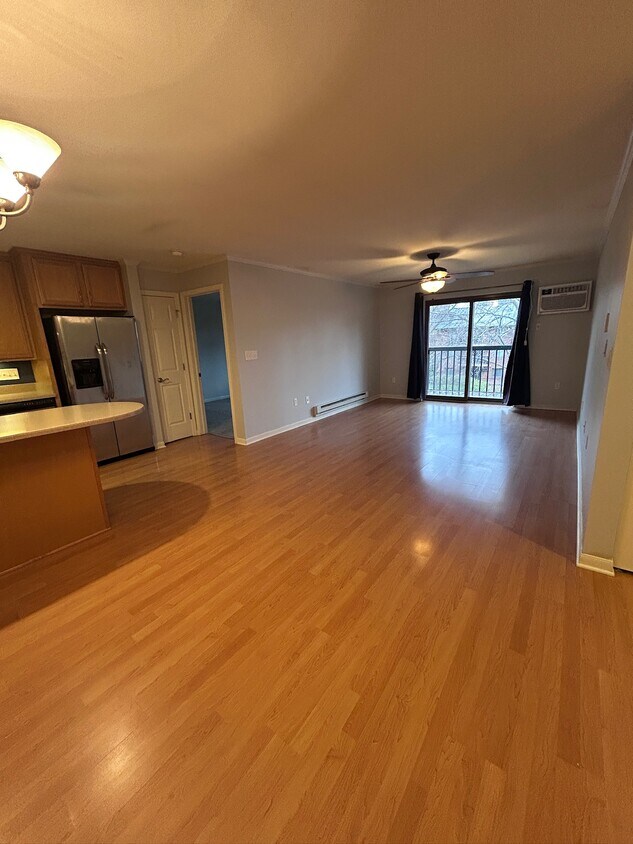 Foto principal - 1108 N Milwaukee St
