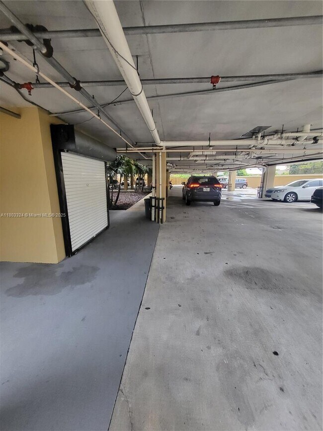 Foto del edificio - 2647 NW 25th Ave