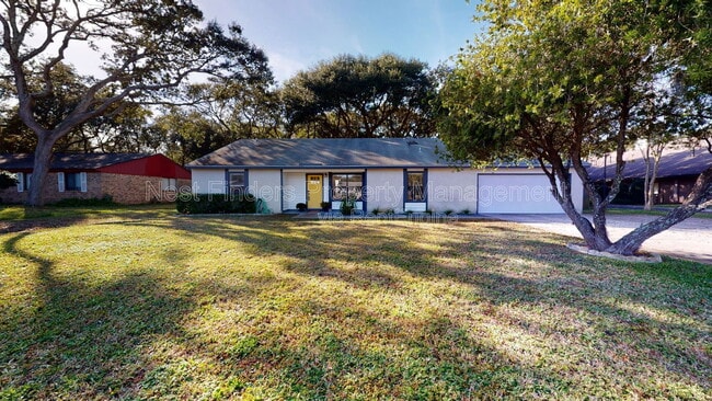 Building Photo - 500 Penman Rd