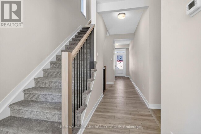 Building Photo - 536 Promontory Pl