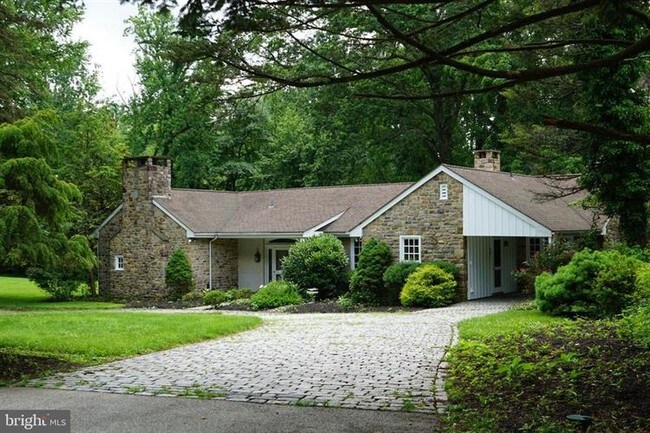 Foto del edificio - 2141 Paper Mill Rd