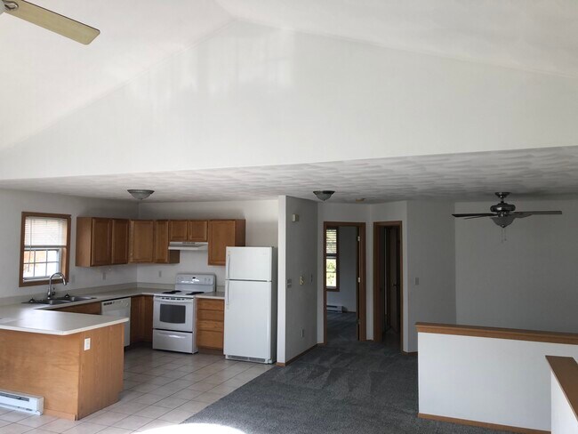 Foto del edificio - 5128 Zenith Pky