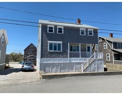 Building Photo - 151 Glades Rd