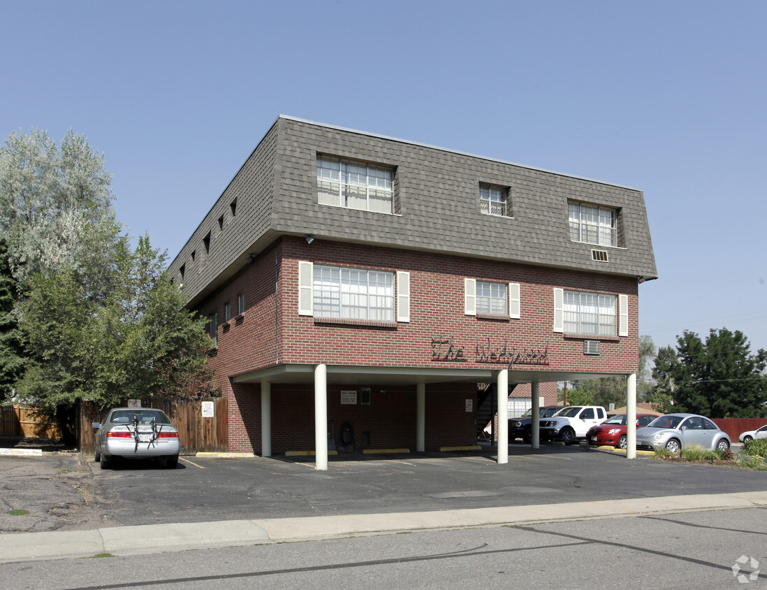 Building Photo - The Wedgewood