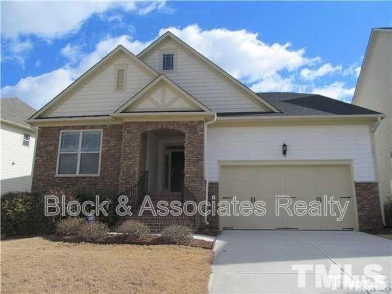 Photo - 706 Weavers Ridge Drive