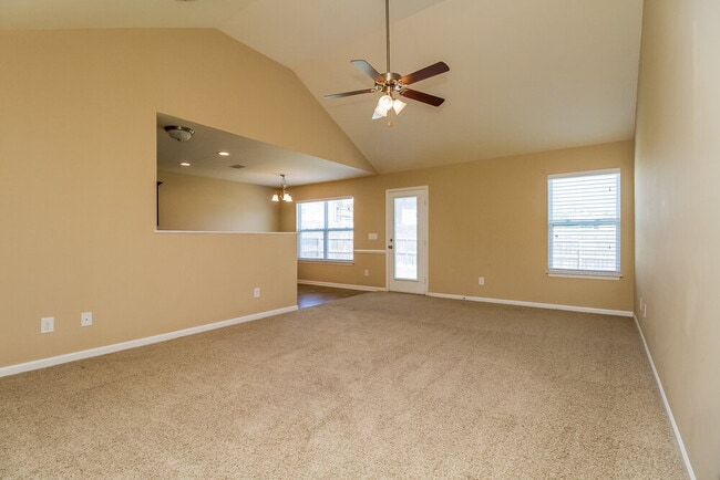 Building Photo - 8006 Alydar Ct