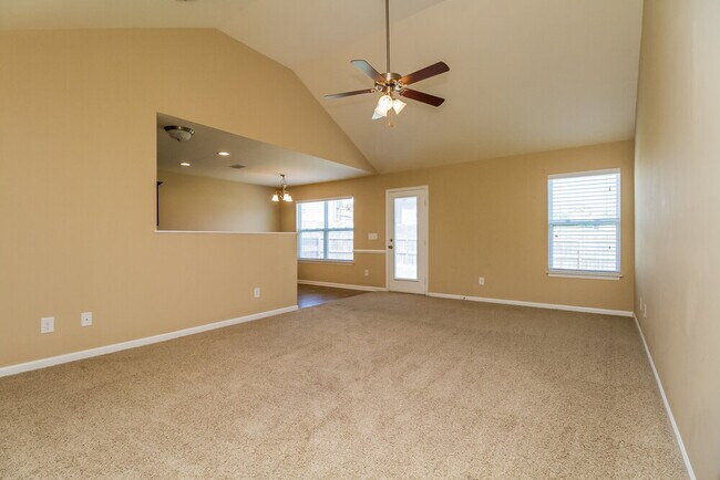 Foto del edificio - 8006 Alydar Ct