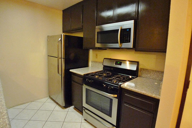 Kitchen Remodel 1 Bedroom - North Tower Apts