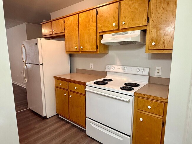 Foto del edificio - 810-812 N. Mebane St
