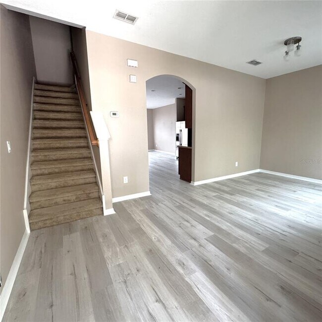 Foto del edificio - 12937 Emersondale Ave