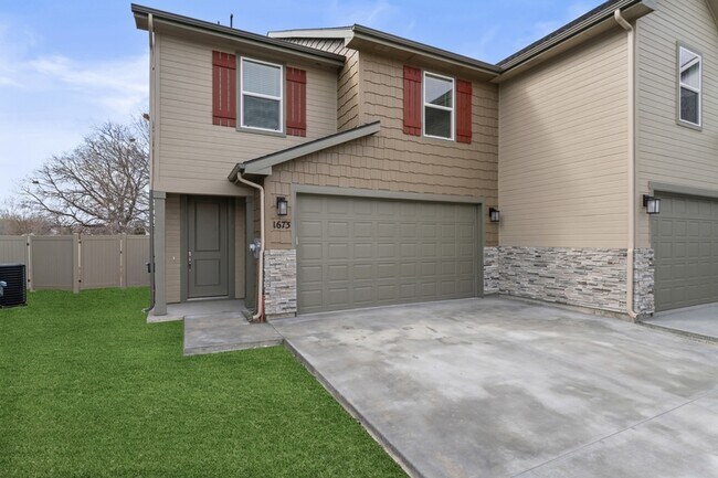 Foto del edificio - 1673 N Solterra Ln