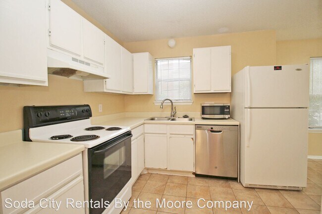 Building Photo - 3 br, 2 bath House - 618 Hulon Lane