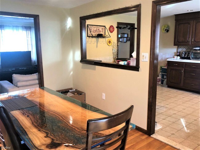 Foto del edificio - 3 br, 2 bath Townhome - 16 Patrick St