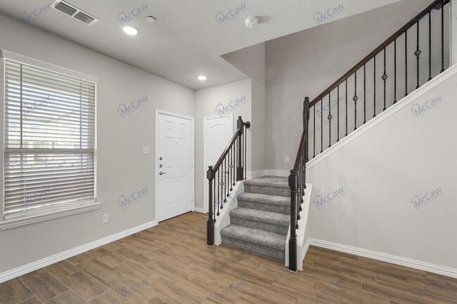 Photo - 2904 Mare Dr Townhome