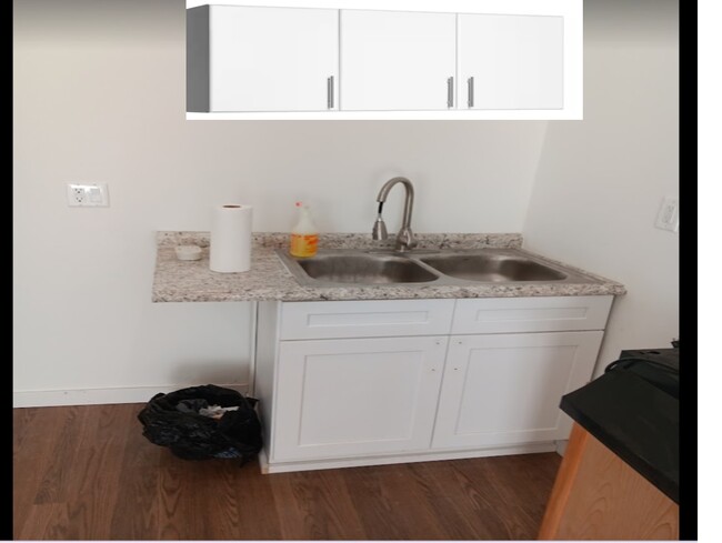 Foto del edificio - 44279 Carolside Ave