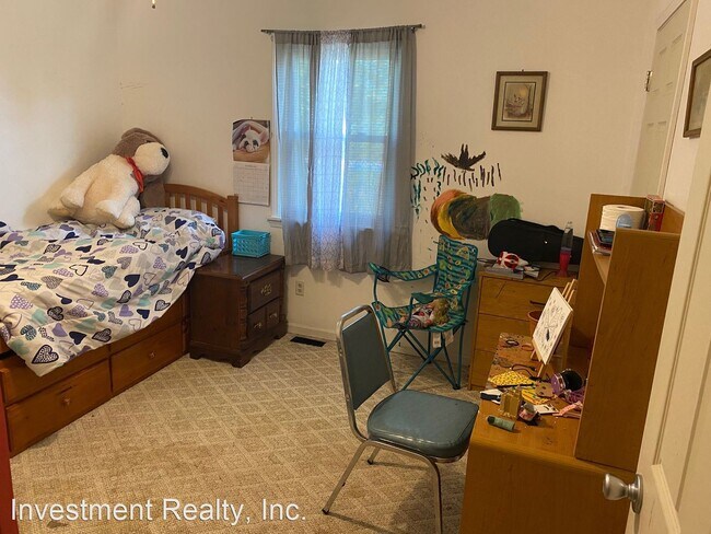 Foto del edificio - 5 br, 2 bath House - 21895 Hwy Y