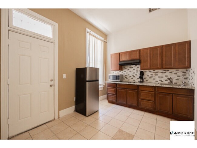 Foto del edificio - $500 OFF FIRST MONTH'S RENT MOVE IN SPECIA...