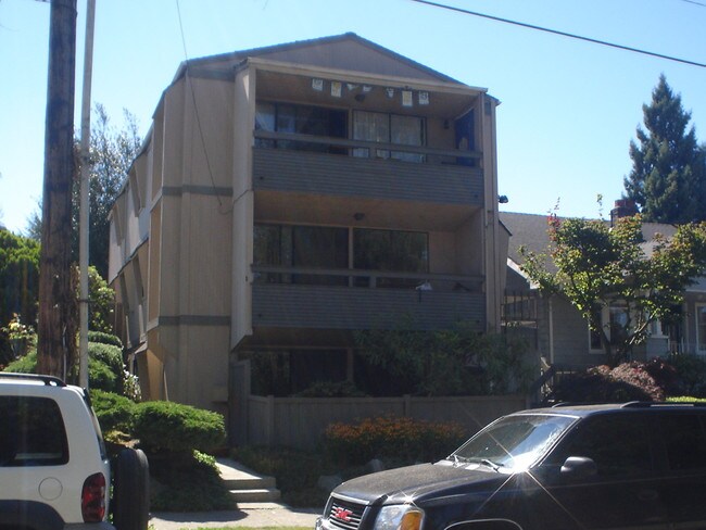 Foto del edificio - 6537 4th Ave NE