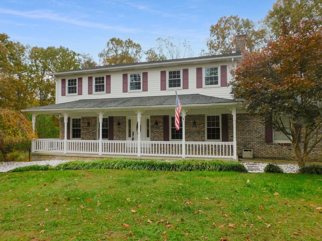 Primary Photo - Classic Colonial on 3-acre lot