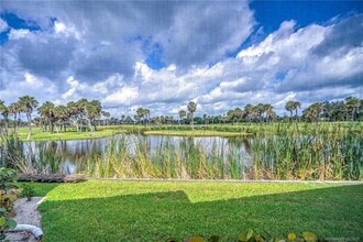 Building Photo - 5553 NE Gulfstream Way