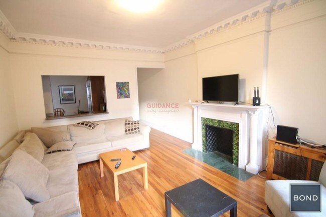 Foto del edificio - 292 W 92nd St