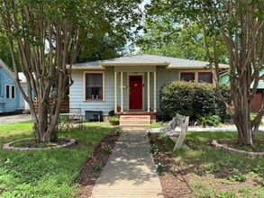 Building Photo - 1008 E 38th 1/2 St