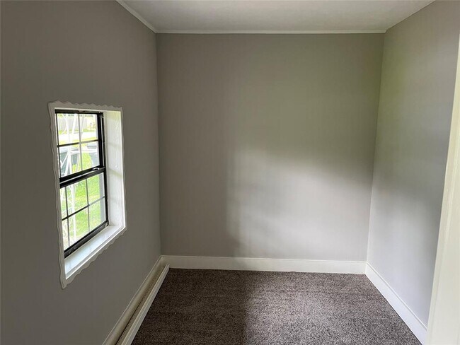 Foto del edificio - 7237 Boggess Rd