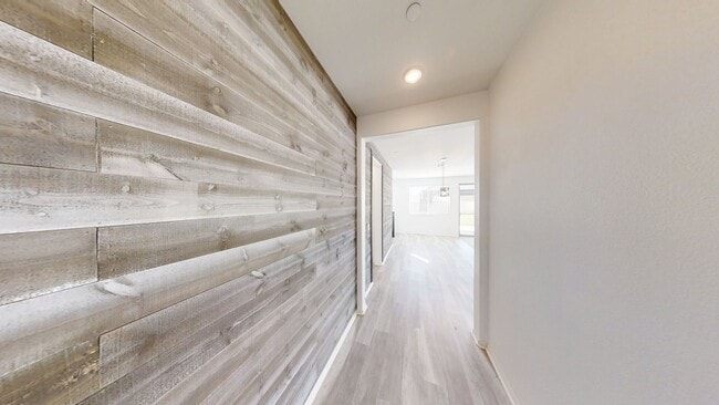 Foto del edificio - Beautiful 2 Story 4 Bedroom 3 Bathroom hom...