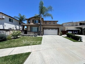 Building Photo - 38090 Sherwood St