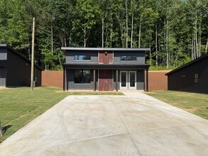 Building Photo - 1270 Tunnel Hill Varnell Rd
