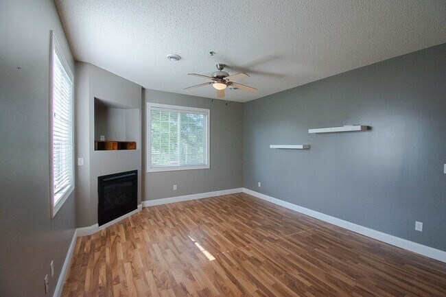 Foto del edificio - 6281 29th Ave NW