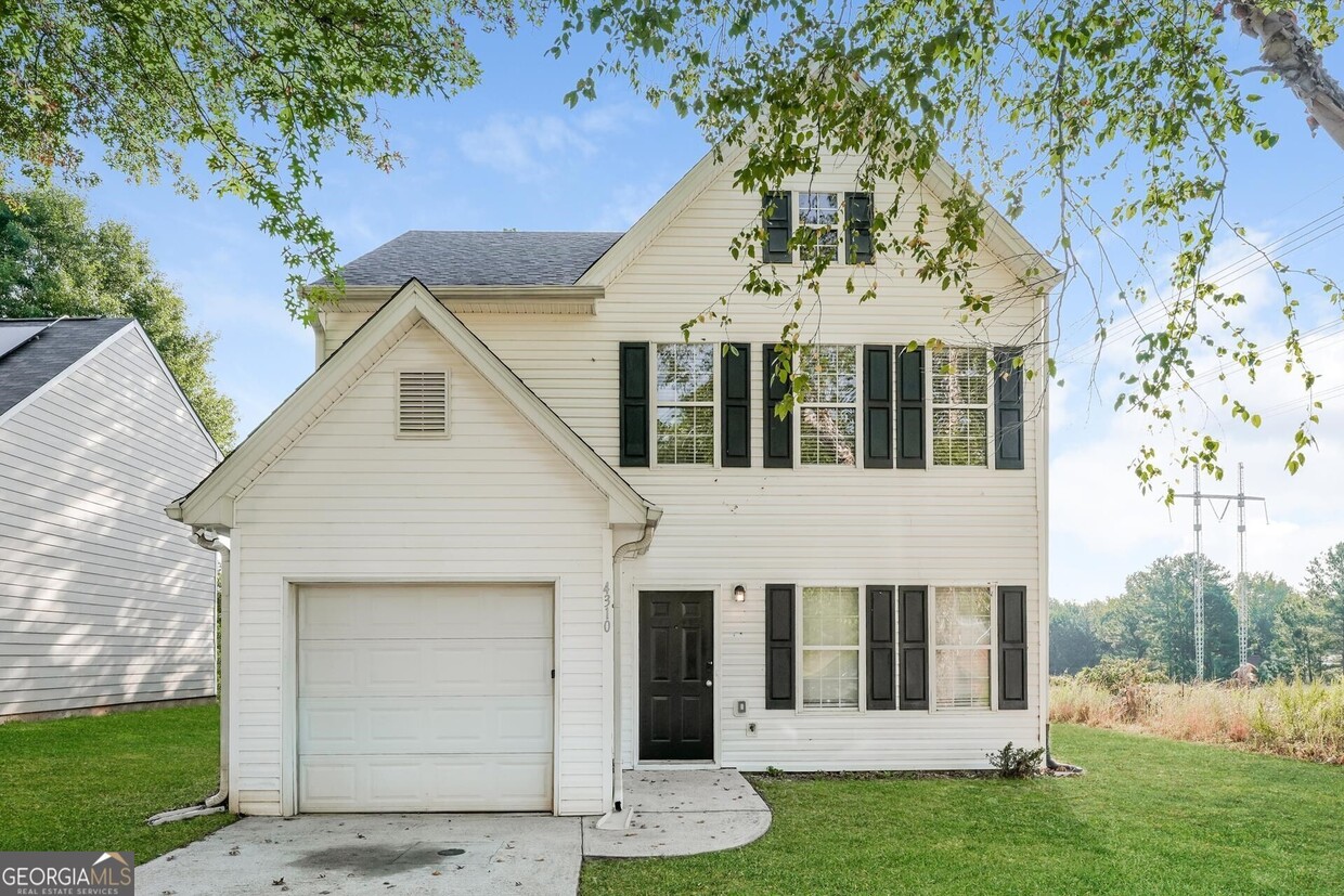 Foto principal - 4310 Chestnut Lake Ave