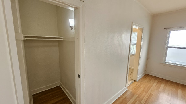 Foto del edificio - 727 S Coronado St