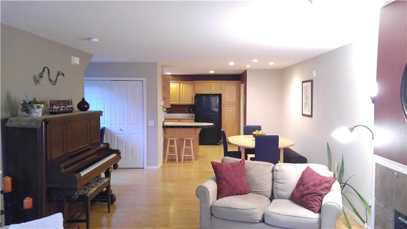 Foto del edificio - 9051 Mary Ave NW