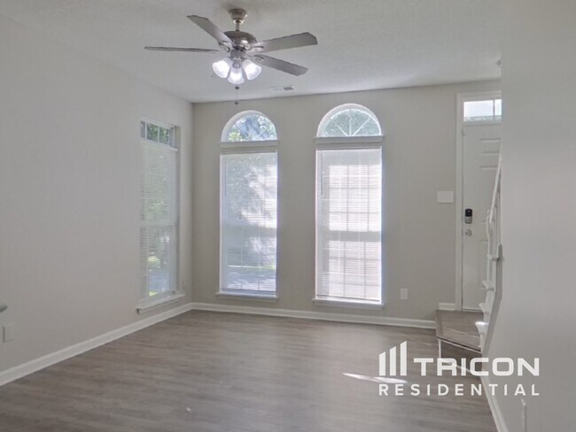 Foto del edificio - 1730 Colin Creek Ln