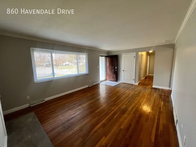 Building Photo - 860 Havendale Dr