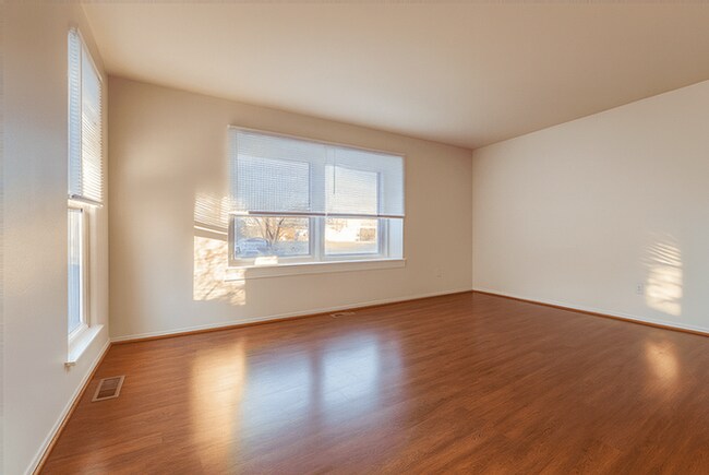Foto del edificio - 2838 Bombridge Ct
