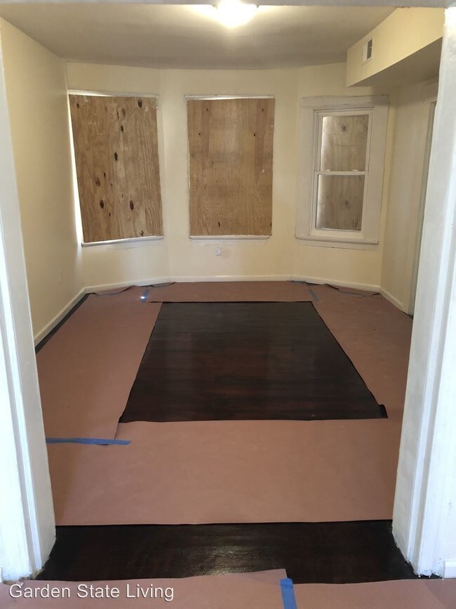 Foto del edificio - 4 br, 2.5 bath House - 832 S 15th Street