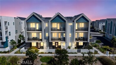 Building Photo - 382 Merit